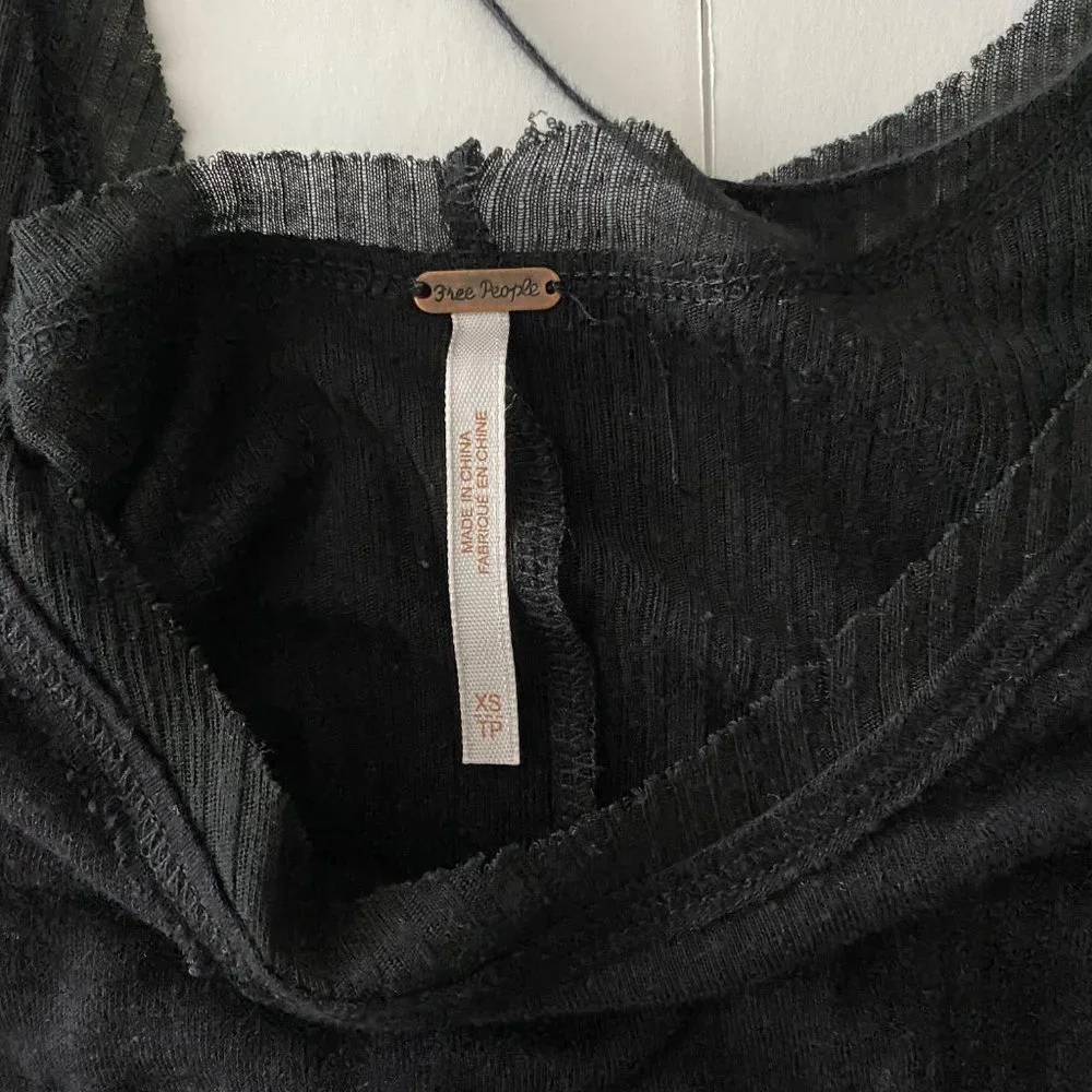 FREE PEOPLE Black Blouse‎